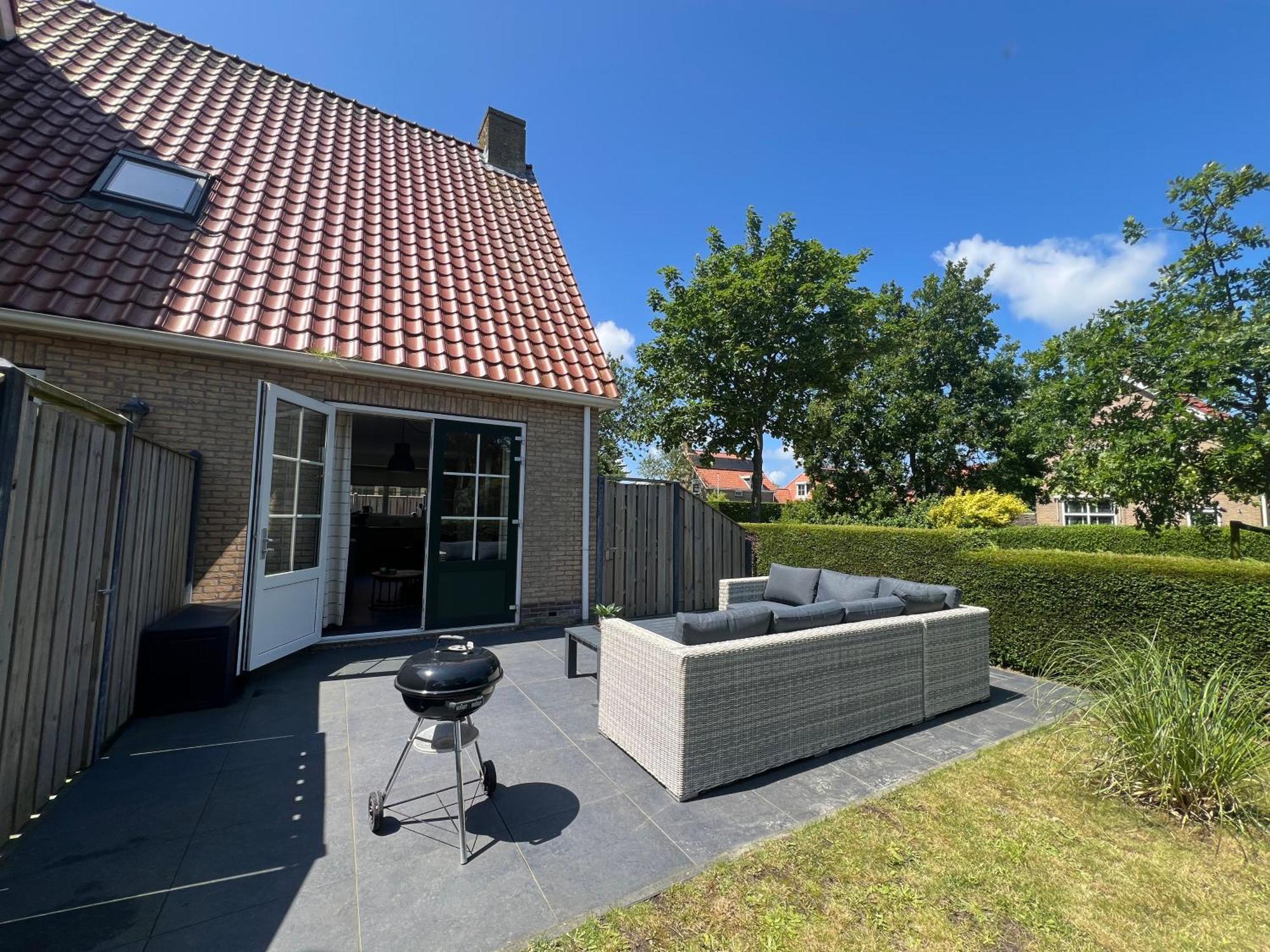 Appartement MetZin Buren  Buitenkant foto